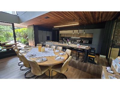 Casa de 4 alcobas en venta en Llanogrande, Rionegro, 1643 m² · foto 10 de 20