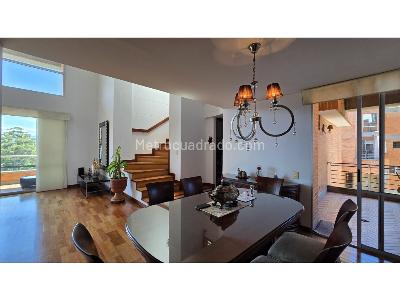 Apartamento de 4 alcobas en venta en Loma Los Benedictinos, Envigado, 261 m² · foto 11 de 20