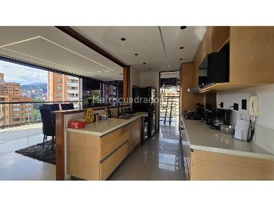 Apartamento en venta en El Poblado, Medellín · foto 8 de 18