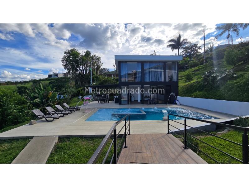 Finca en Arriendo, Vereda El Zarzal, Copacabana - 3