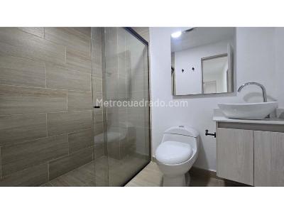 Apartamento en venta en La Castellana, Medellín · foto 9 de 18