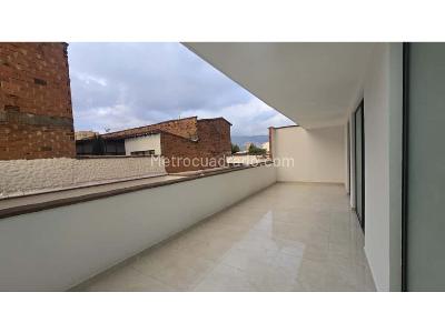 Apartamento en venta en La Castellana, Medellín · foto 11 de 18