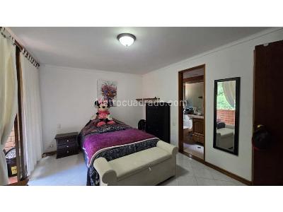 Apartamento de 3 alcobas en venta en El Poblado, Medellín, 157 m² · foto 14 de 20
