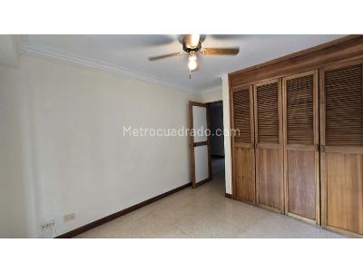 Apartamento en venta en Laureles, Medellín · foto 12 de 15