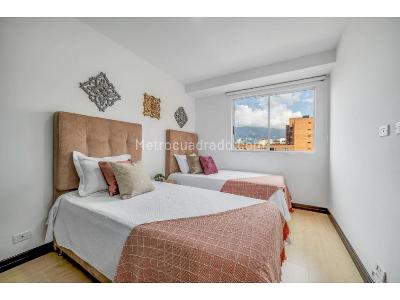 Apartamento de 3 alcobas en venta en Laureles, Medellín, 102 m² · foto 13 de 13
