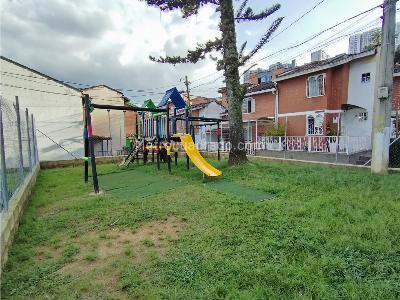 Casa de 4 alcobas en venta en Belen, Medellín, 79 m² · foto 8 de 9