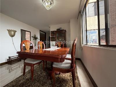 Apartamento de 3 alcobas en venta en El Poblado, Medellín, 105 m² · foto 4 de 20