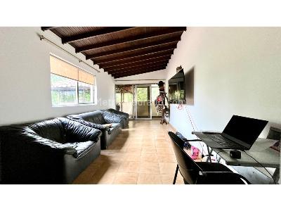 Apartamento de 5 alcobas en venta en Cerro Nutibara, Medellín, 220 m² · foto 10 de 12
