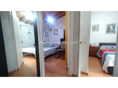 Casa de 2 alcobas en venta en Robledo, Medellín, 47 m² · foto 4 de 9