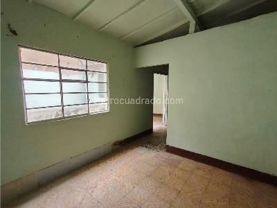 Casa de 5 alcobas en venta en Central, Bello, 120 m² · foto 5 de 5
