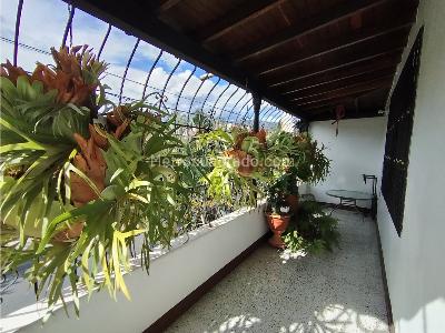 Casa de 4 alcobas en venta en Belen Malibu 2, Medellín, 163 m² · foto 5 de 16