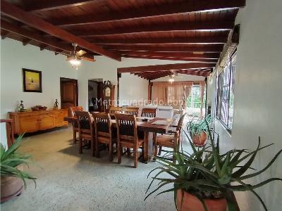 Casa de 4 alcobas en venta en Belen Malibu 2, Medellín, 163 m² · foto 6 de 16