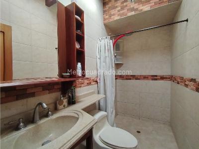 Casa de 4 alcobas en venta en Belen Malibu 2, Medellín, 163 m² · foto 14 de 16