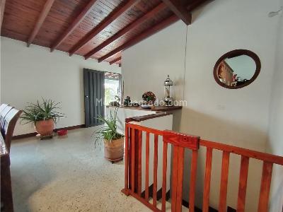 Casa de 4 alcobas en venta en Belen Malibu 2, Medellín, 163 m² · foto 15 de 16