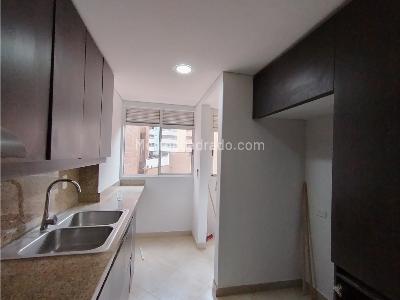 Apartamento de 3 alcobas en venta en Laureles, Medellín, 128 m² · foto 6 de 20