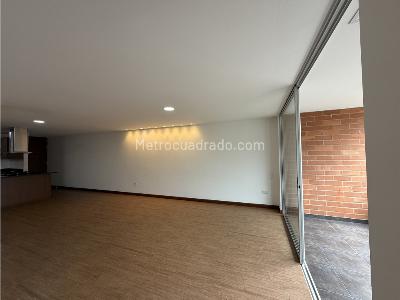 Apartamento de 3 alcobas en venta en Cumbres, Envigado, 96 m² · foto 2 de 20