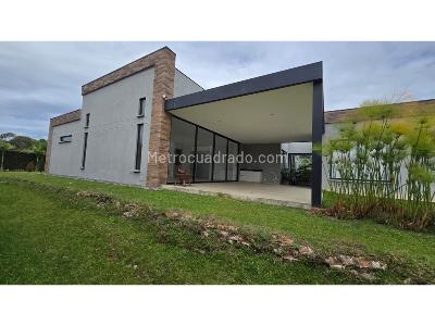 Casa de 4 alcobas en venta en Carmen De Viboral, Rionegro · foto 5 de 20