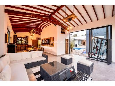 Casa de 5 alcobas en venta en Carmen De Viboral, Rionegro · foto 4 de 15