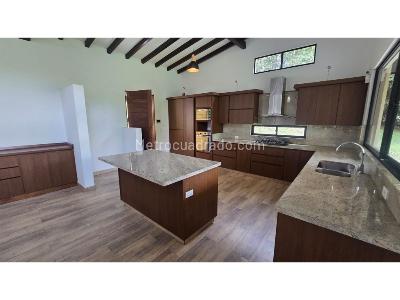 Casa de 3 alcobas en venta en Carmen De Viboral, Rionegro · foto 10 de 20