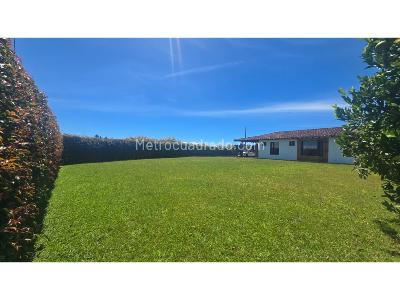 Casa de 4 alcobas en venta en Vereda Los Pinos, Rionegro · foto 4 de 15