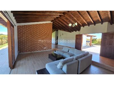 Casa de 4 alcobas en venta en Vereda Los Pinos, Rionegro · foto 13 de 15