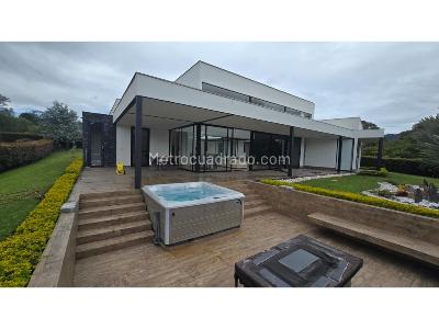 Casa de 4 alcobas en venta en Carmen De Viboral, Rionegro · foto 17 de 20