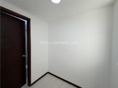 Casa de 4 alcobas en venta en El Chocho, Envigado, 204 m² · foto 16 de 19