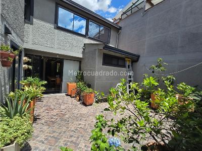 Casa de 4 alcobas en venta en Santa Monica, Medellín, 200 m² · foto 14 de 16