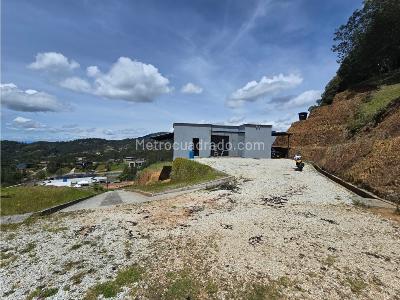 Casa de 5 alcobas en venta en Loma Del Escobero, Envigado, 470 m² · foto 14 de 20