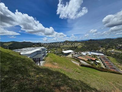 Casa de 5 alcobas en venta en Loma Del Escobero, Envigado, 470 m² · foto 16 de 20