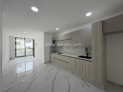 Apartamento en venta en Prado Centro, Medellín · foto 2 de 13