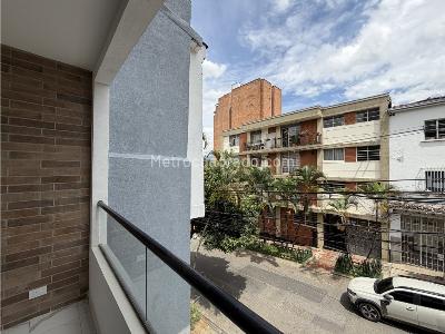 Apartamento en venta en Prado Centro, Medellín · foto 4 de 13