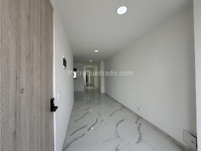 Apartamento de 2 alcobas en venta en Prado Centro, Medellín, 69 m² · foto 5 de 13