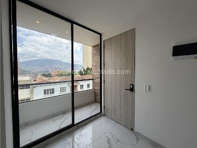 Apartamento de 2 alcobas en venta en Prado Centro, Medellín, 69 m² · foto 6 de 13