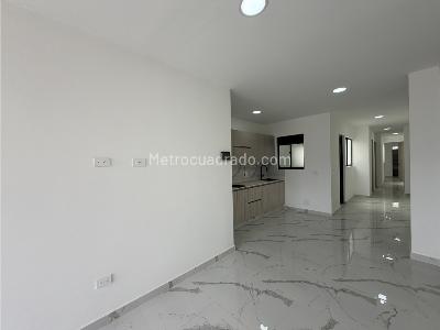 Apartamento de 2 alcobas en venta en Prado Centro, Medellín, 69 m² · foto 7 de 13