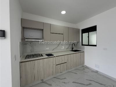 Apartamento de 2 alcobas en venta en Prado Centro, Medellín, 69 m² · foto 8 de 13