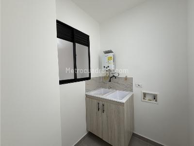 Apartamento de 2 alcobas en venta en Prado Centro, Medellín, 69 m² · foto 13 de 13
