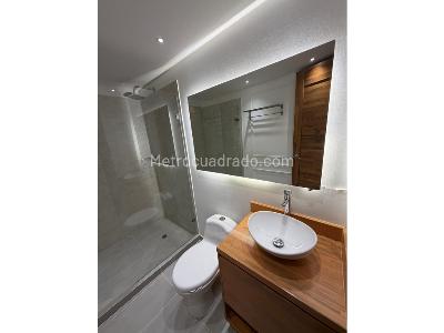 Apartamento de 3 alcobas en venta en Loma De San Jose, Sabaneta, 105 m² · foto 20 de 20