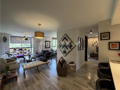 Apartamento en venta en El Poblado, Medellín · foto 3 de 17