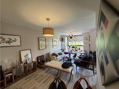 Apartamento en venta en El Poblado, Medellín · foto 4 de 17