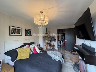 Apartamento en venta en El Poblado, Medellín · foto 10 de 17