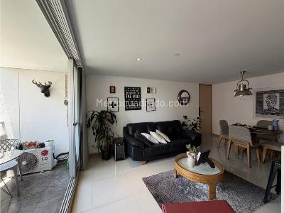 Apartamento en venta en La Abadia, Envigado · foto 2 de 13