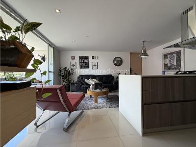Apartamento en venta en La Abadia, Envigado · foto 5 de 13