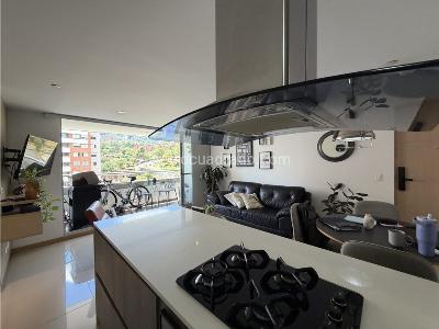Apartamento en venta en La Abadia, Envigado · foto 6 de 13