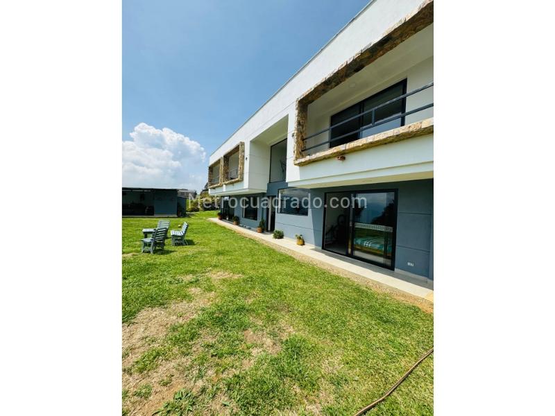 Casa – Bello - Vista 3