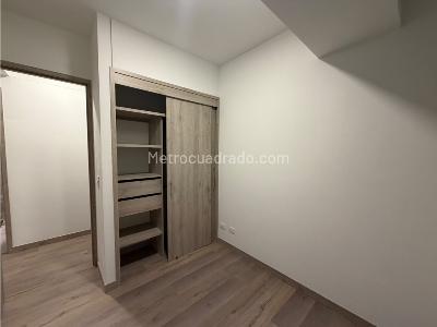 Apartamento de 3 alcobas en arriendo en Ciudad Del Rio, Medellín, 78 m² · foto 10 de 12