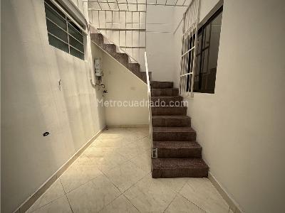 Casa de 4 alcobas en arriendo en El Salvador, Medellín, 134 m² · foto 6 de 16