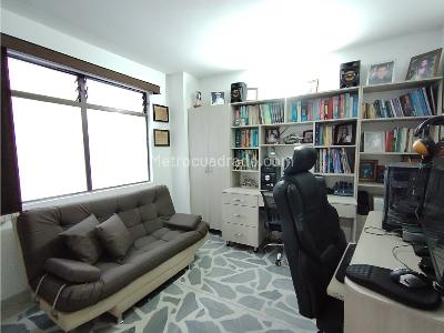 Apartamento en venta en Simon Bolivar, Medellín · foto 10 de 19
