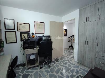 Apartamento en venta en Simon Bolivar, Medellín · foto 11 de 19