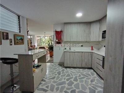 Apartamento en venta en Simon Bolivar, Medellín · foto 16 de 19
